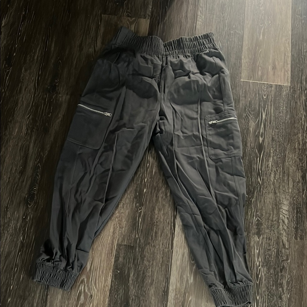 New DSG joggers size M